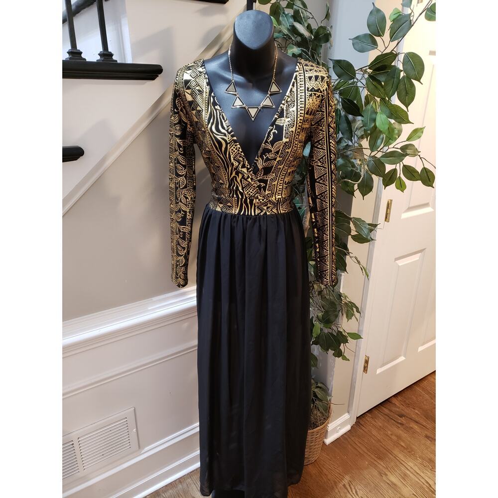 Ktoo Dress With Shorts Underneath Womens Small Black Empire Waist Plunge V Neck